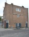 De ingangen van de bovenwoningen aan de Gentiaanstraat 1 en 3.
<br/>
Richard Keijzer, 2015-10-05